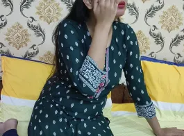 hindi sexy land chusne wali