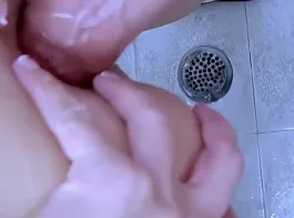 bathroom mein nahate hue sexy film